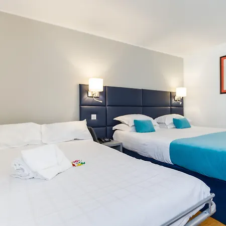 Hotel Nice Riviera-3