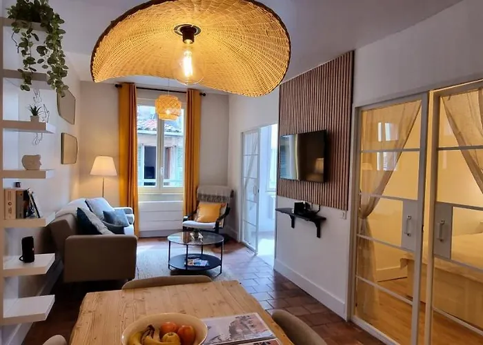 Location de vacances: Charming Appartement in Vieux Nice