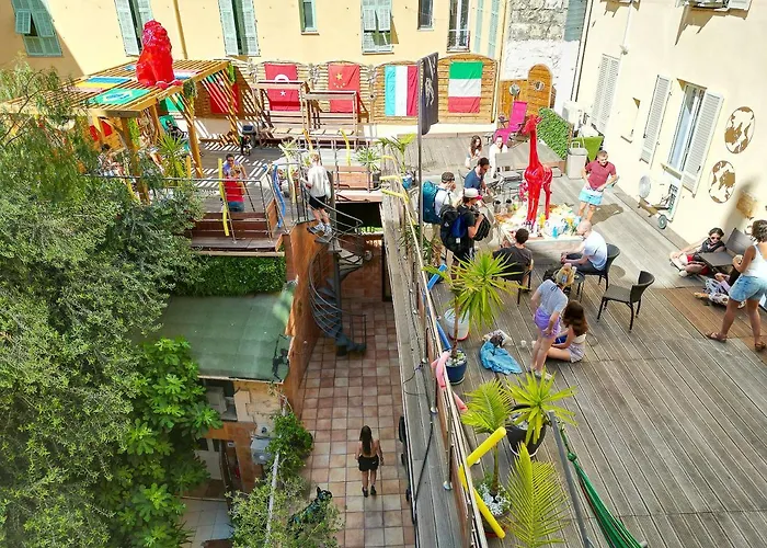 Hôtel accueillant les animaux: Antares Hostel